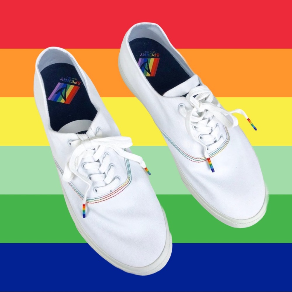 NEW Sperry Captain's CVO Pride Sneaker women’s size 12 rainbow boat shoes - Picture 3 of 12